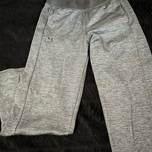 Under armor grey sweat pants. Size M.